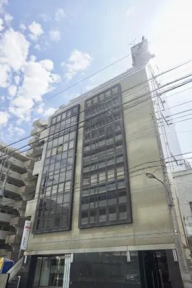 新大橋2丁目ビルの外観