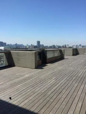 木材会館の外観