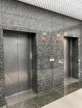 エイハ新川ビル(旧パシフィックマークス新川)の外観