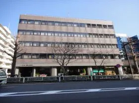 飯田ビルの外観