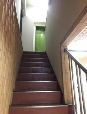 福岡ビルの外観