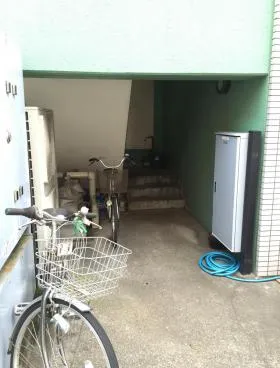 大島ビルの外観