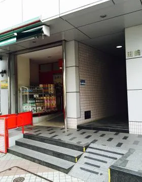 田崎ビルの外観