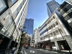オリックス赤坂2丁目ビルの外観