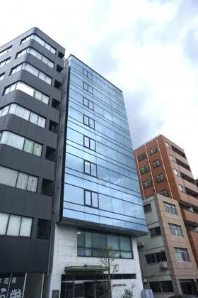 パークフロントビルの外観
