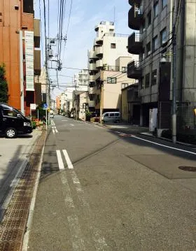 富岡橋ビルの外観