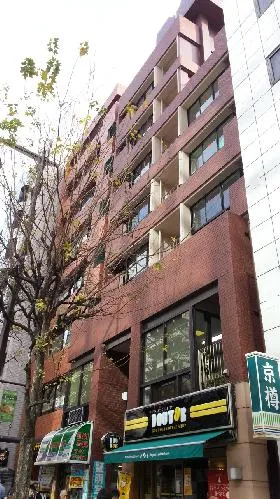 OSビルの外観