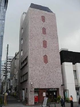 文京尚学ビルの外観