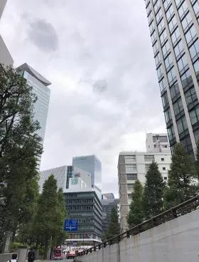 霞が関三丁目ビルの外観