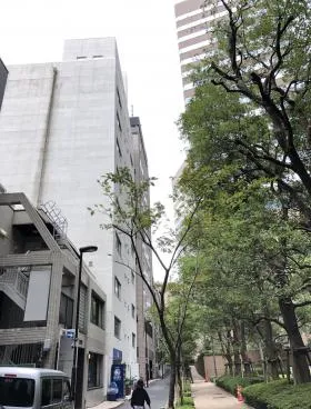 霞が関三丁目ビルの外観