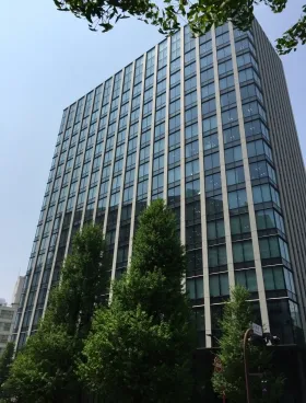 霞が関東急ビルの外観