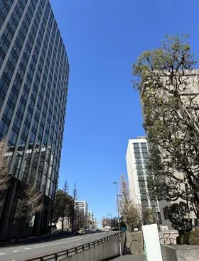 霞が関東急ビルの外観