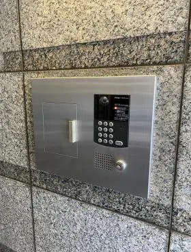 オーセンティック半蔵門ビルの外観