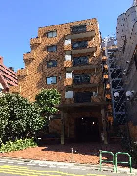 ライオンズマンション平河町の外観