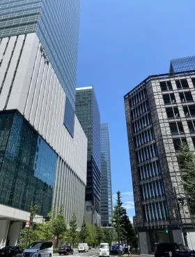 大手町ビルの外観
