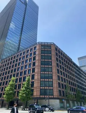 大手町ビルの外観