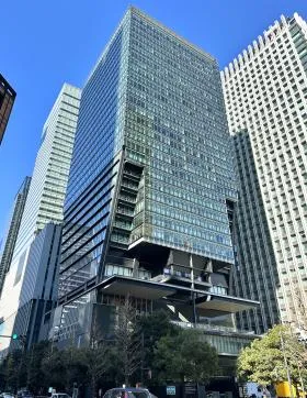 SERVECOOP 大手町東京サンケイビルの外観