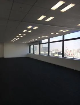 内幸町平和ビルの外観