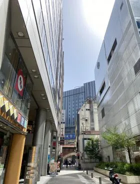 ナビール日比谷の外観