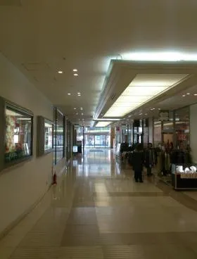 有楽町ビルの外観