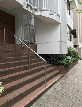 三番町パークビルの外観
