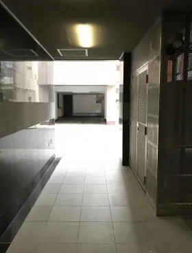 千洋ビルの外観