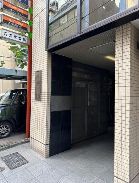 千洋ビルの外観