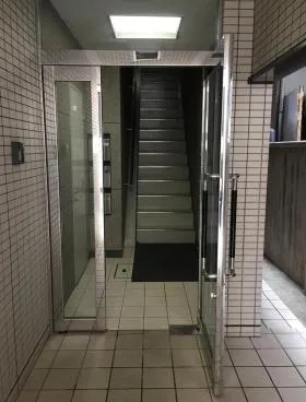 第2東郷パークビルの外観