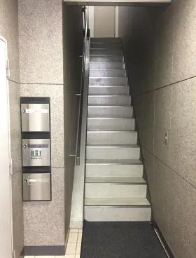 第2東郷パークビルの外観