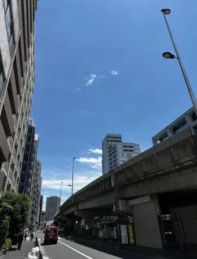VORT新富町(旧:セントラル新富町)ビルの外観