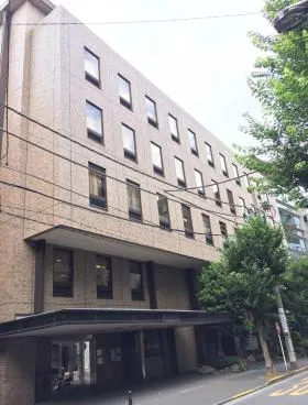 興和二番町ビルの外観