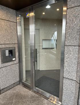 九段坂パークビルの外観