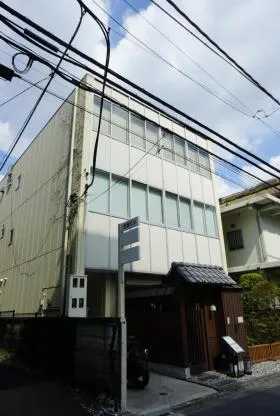 佐藤ビルの外観