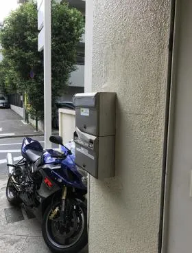 佐藤ビルの外観