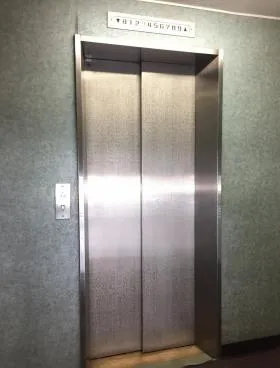福清ビルの外観