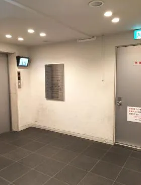 新京橋ビルの外観