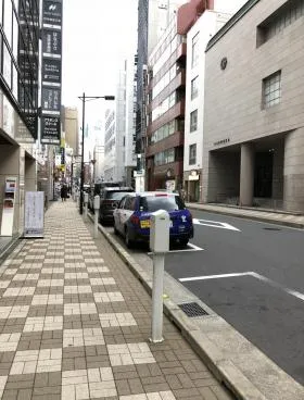 銀座ビルの外観