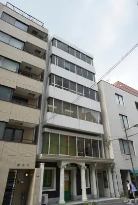 大塚ビルの外観