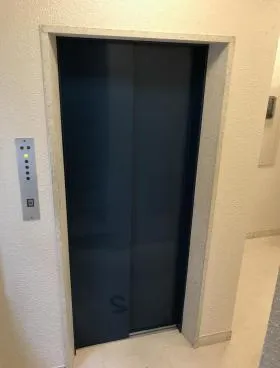 大塚ビルの外観