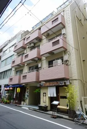 ハイツ九段坂ビルの外観