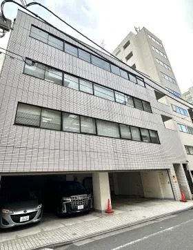 第3東郷パークビルの外観