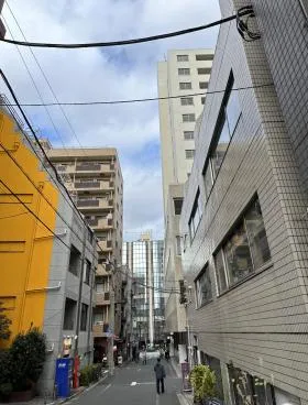 滝ビルの外観