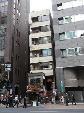 第5DMJビルの外観