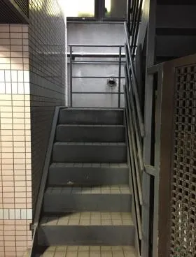 アソルティ市ヶ谷ビルの外観