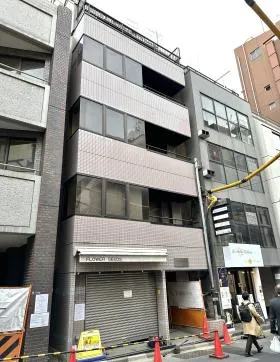アソルティ市ヶ谷ビルの外観