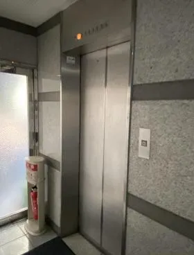 第二中央ビルの外観