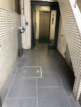 九段久保山ビルの外観