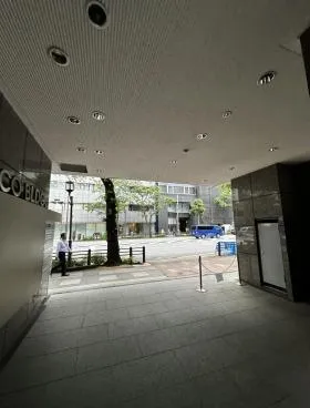 ユニコビルの外観