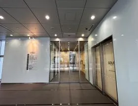 NX新宿ビルの外観
