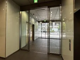 NX新宿ビルの外観